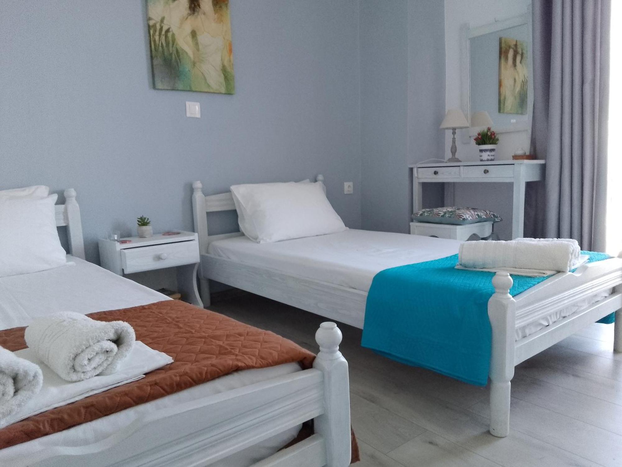 Dimitris Apartments Messongi Meszongí Kültér fotó